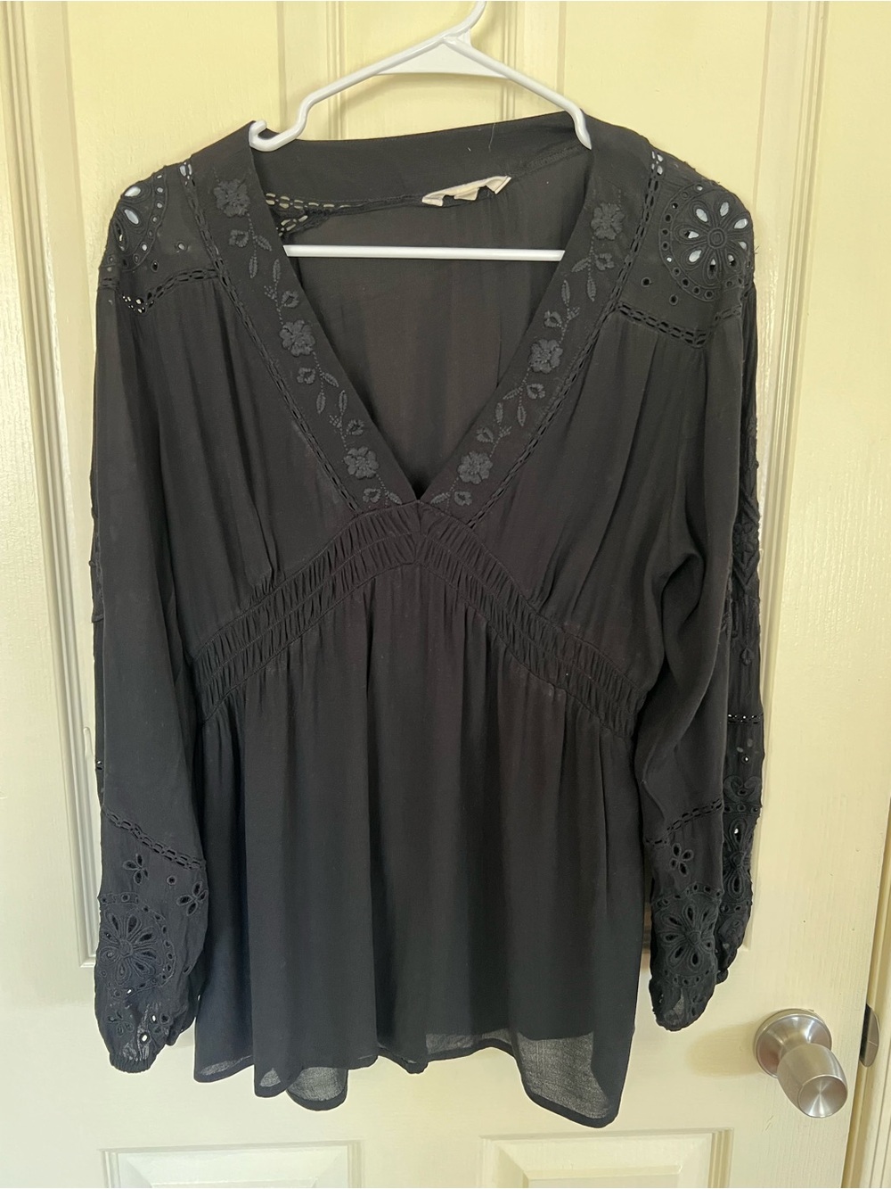Lucky Brand Black Embroidered V-Neck Peasant Blouse